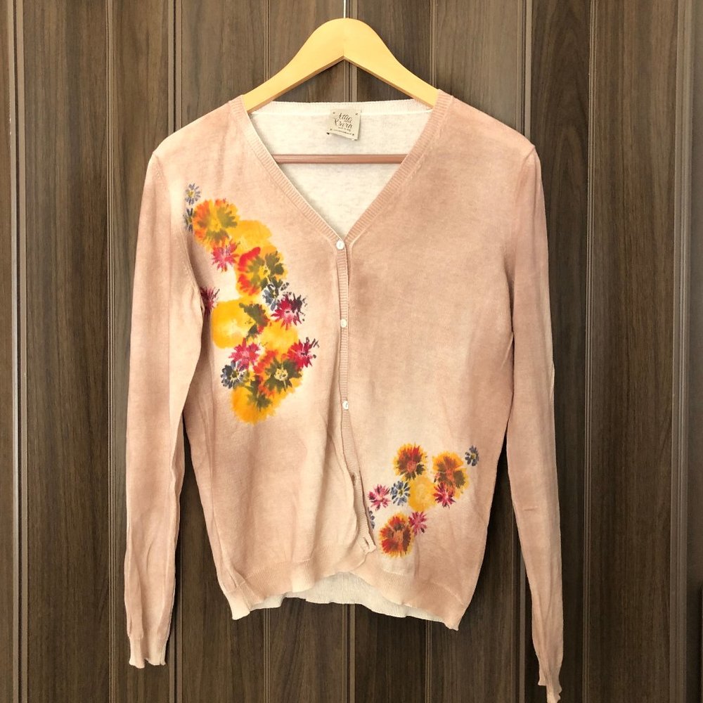 NWOT Attic and Barn Floral Cardigan